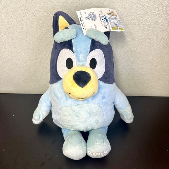 Build A Bear BLUEY Plush Grandma Costume Janet Voice & Theme Song - NEW IN HAND - Picture 2 of 3